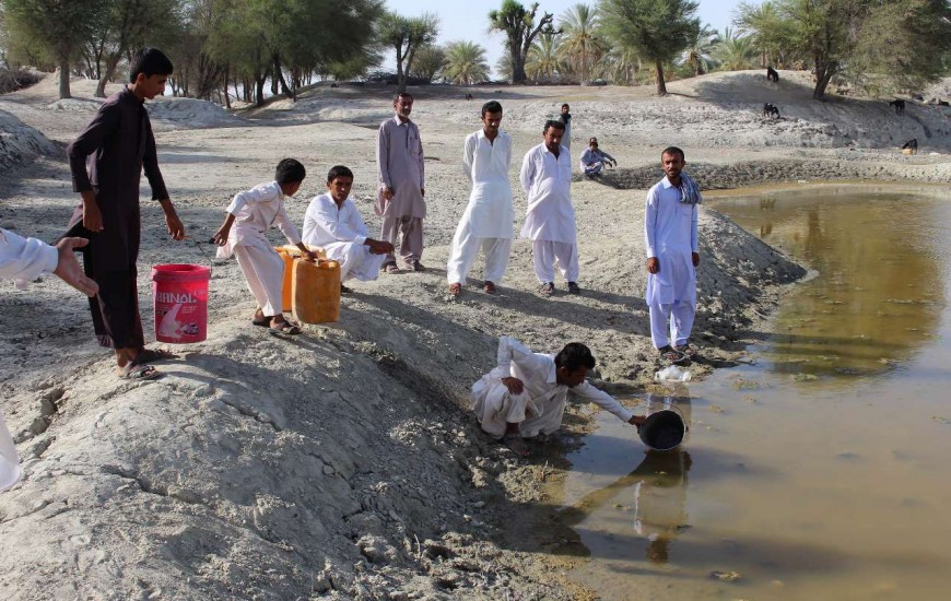 انتظار 261 روستای چابهار برای 14 کیلومتر لوله گذاری آب
