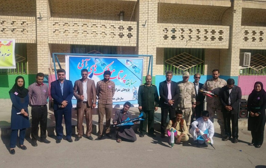 برگزاری مسابقات دانش آموزی پرتاب موشک های آبی در شهرستان چابهار