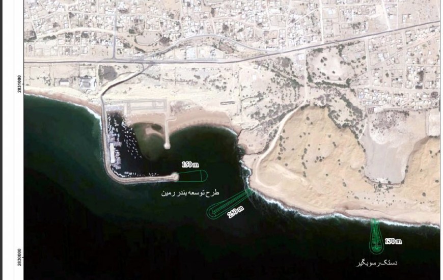 ساخت رسوبگیر و موج شکن در بندر رمین چابهار