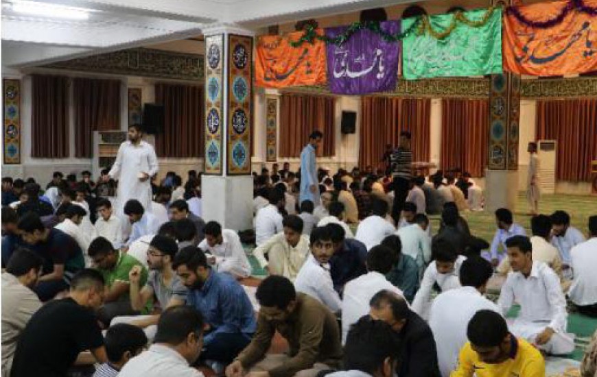 گزارش تصویری/ برپایی سفره افطاری وحدت دانشجویی در ماه مبارک رمضان