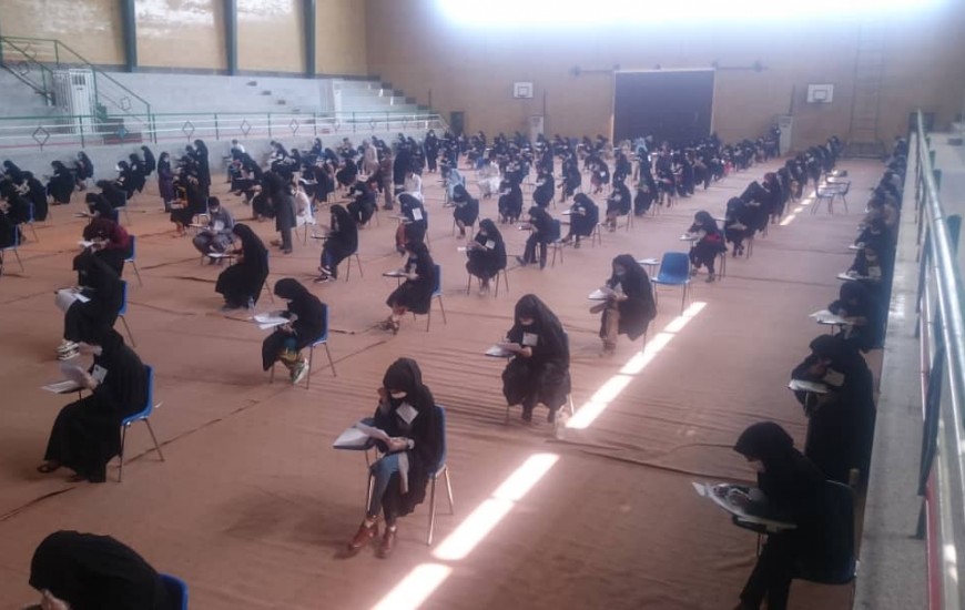 گزارش تصویری/ برگزاری آزمون ورودی پذیرش دبیرستان بهورزی دانشگاه علوم پزشکی ایرانشهر